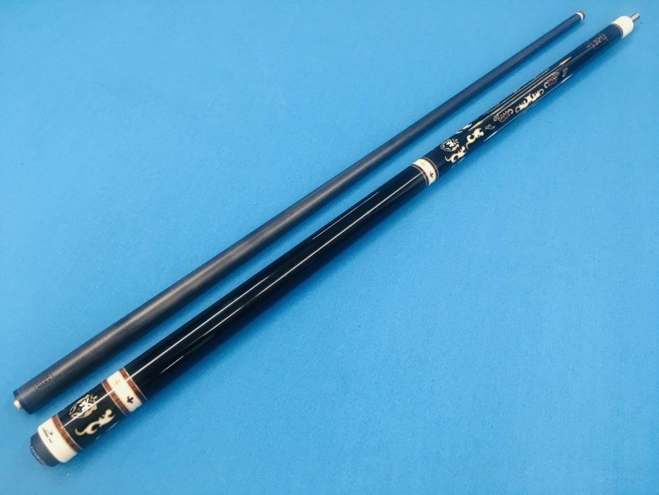 LONGONI CAROM CUE DUTCH LION WITH LUNA NERA SHAFT